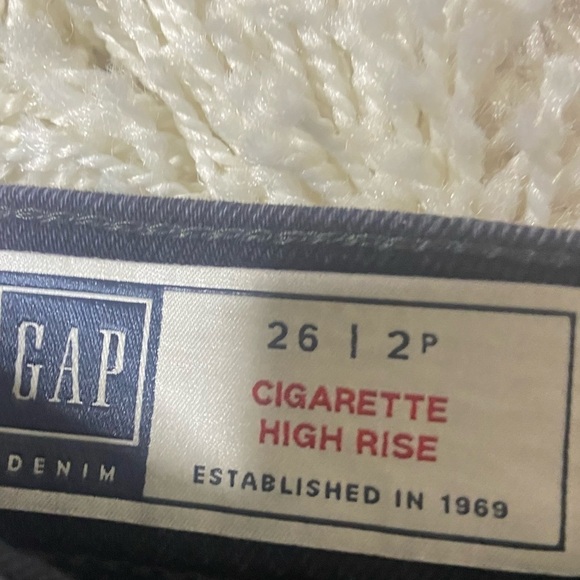 GAP Premium Denim Cigarette High Rise Jeans Petite Raw Hem Black Wash Size 26P - Picture 6 of 6